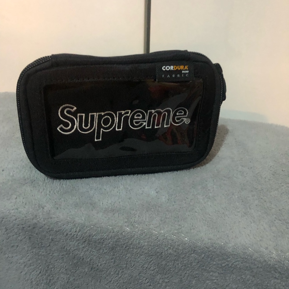 Supreme wallet